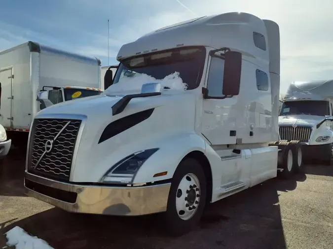 2019 VOLVO VNL64T-760