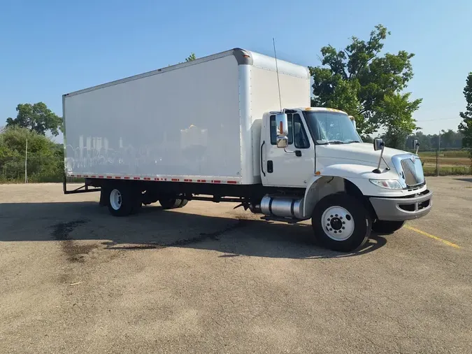 2019 NAVISTAR INTERNATIONAL 4300