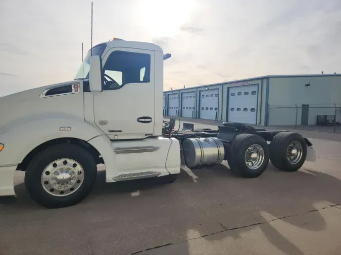 2020 Kenworth T680