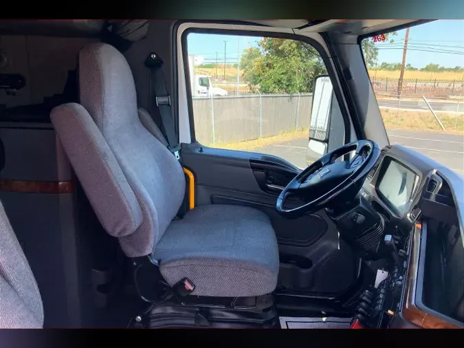 2021 INT LT625 6x4