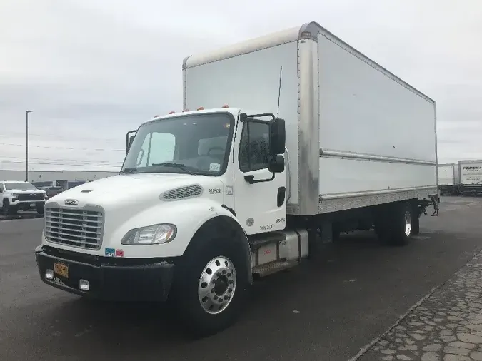 2018 Freightliner M2