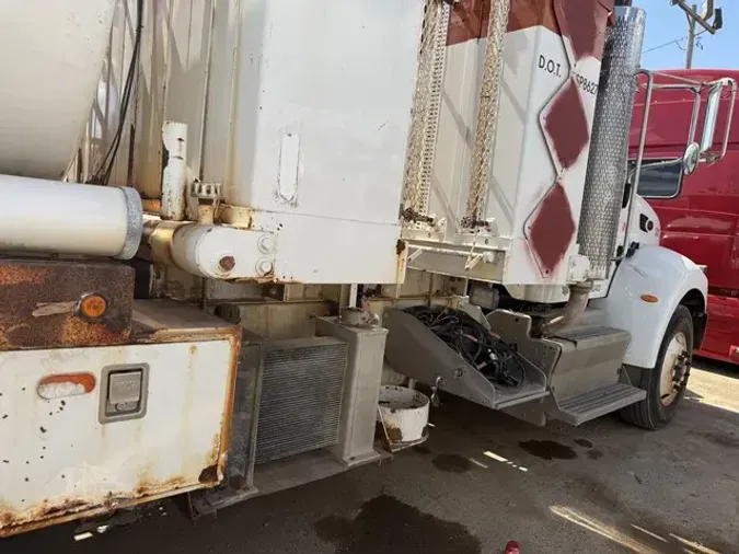 2012 PETERBILT 3375e3d42d377e9171097d0889f250d77f4
