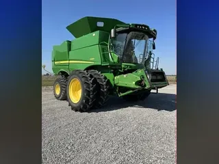 2014 John Deere S680
