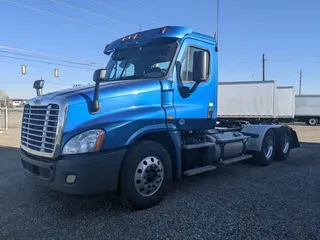 2016 Freightliner CASCADIA 125