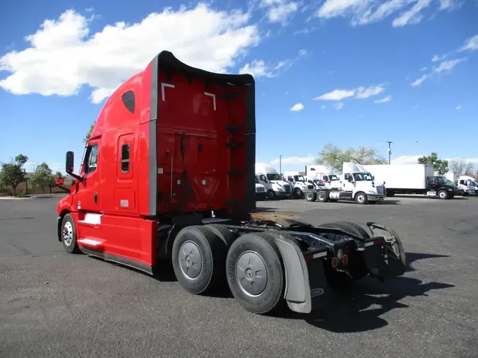 2021 FREIGHTLINER/MERCEDES NEW CASCADIA PX126645e40fb2b56ef1c61e4b3f840a7b42d20