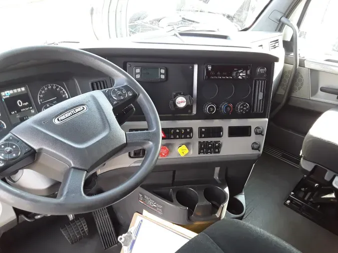 2019 FREIGHTLINER/MERCEDES NEW CASCADIA PX12664