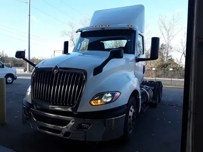 2020 NAVISTAR INTERNATIONAL LT625 DAYCAB T/A5e443fff02ff9d07764fe43d367cbdbd