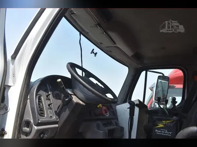 2013 FREIGHTLINER BUSINESS CLASS M2 112