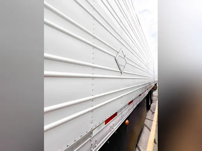 2019 UTILITY VS2RA5e47dc296c46f81fcf4767dee096ac42