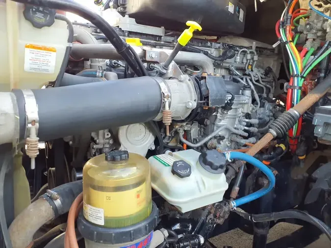 2019 FREIGHTLINER/MERCEDES CASCADIA 125