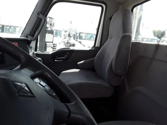 2020 NAVISTAR INTERNATIONAL LT625 DAYCAB T/A