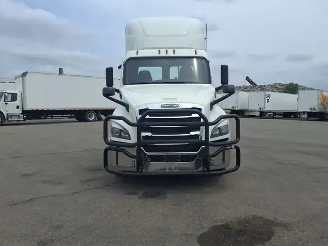 2021 FREIGHTLINER/MERCEDES NEW CASCADIA PX126645e4e98e0c8563fe6b146af86c8589ca6