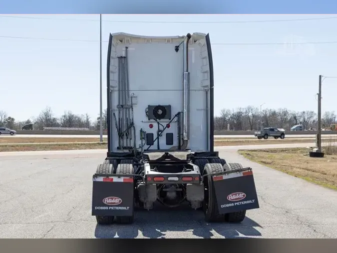 2021 PETERBILT 579