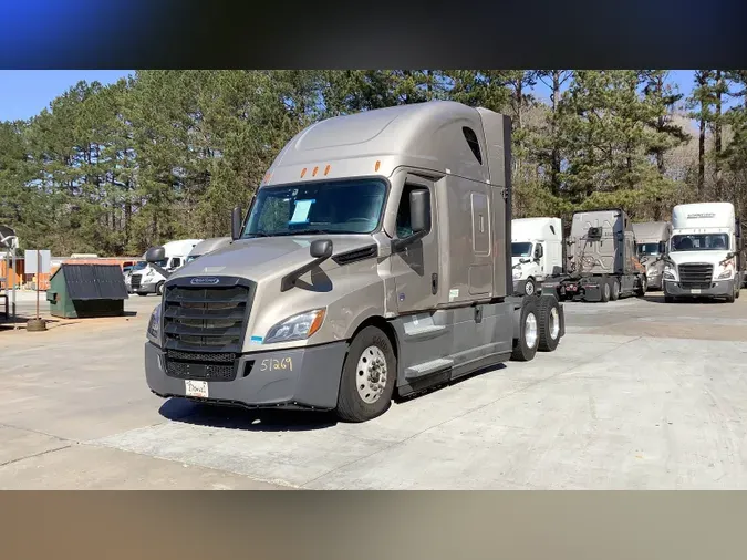 2021 Freightliner Cascadia