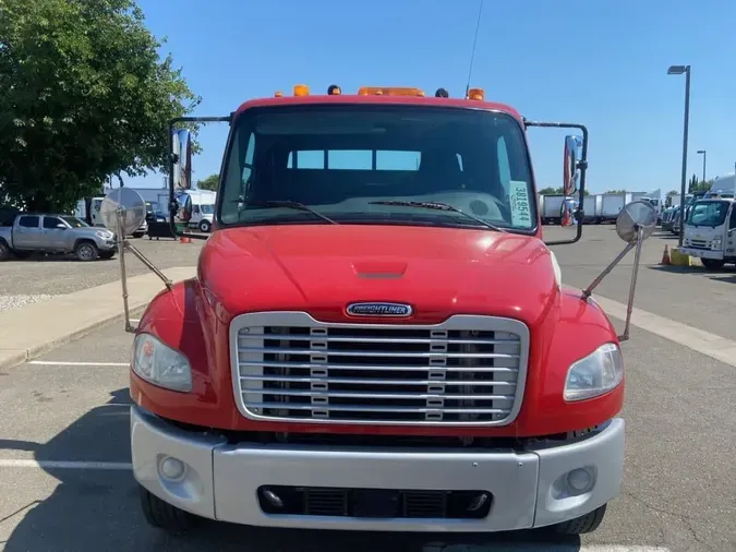 2019 FREIGHTLINER/MERCEDES M2 106