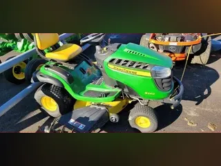 2015 John Deere S240