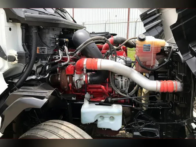 2022 INT LT625 6x4