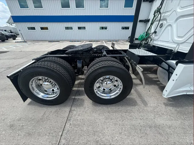 2022 Freightliner CA126SLP5e5c7b38fc9a9c08f7daec5e9feafe28