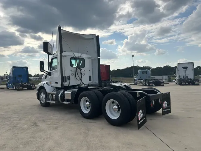 2020 Peterbilt 579