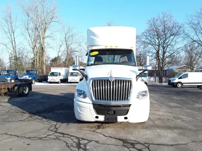 2022 NAVISTAR INTERNATIONAL LT625 DAYCAB T/A5e5d6d35e48a5be9db29e5845b7c3509