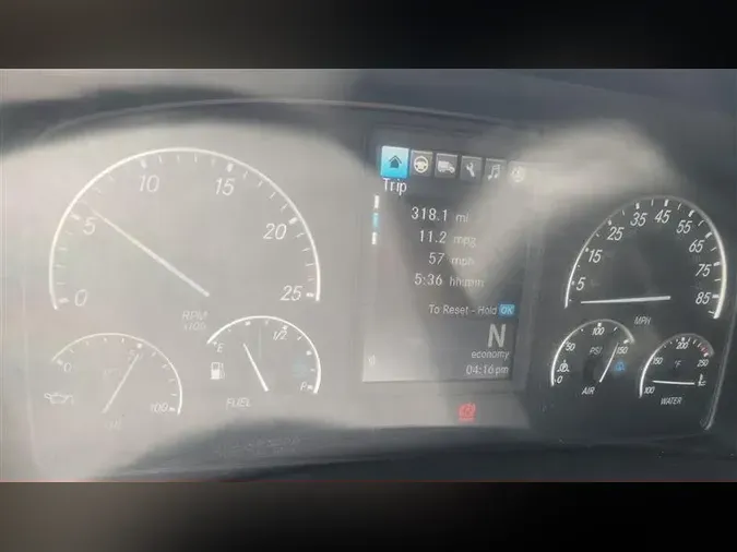 2020 FREIGHTLINER CA126