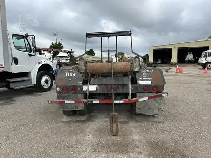 2002 ACCURATE INDUSTRIES ROLL OFF