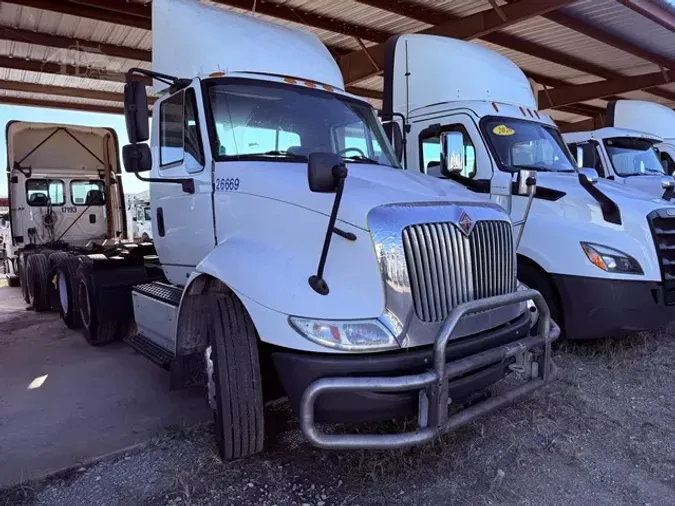 2016 INTERNATIONAL TRANSTAR 8600