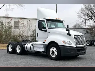 2019 INT LT625 6x4