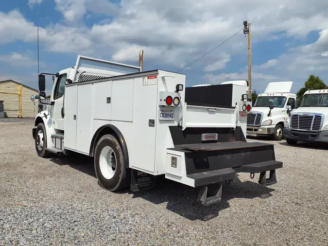 2019 FREIGHTLINER/MERCEDES M2 106