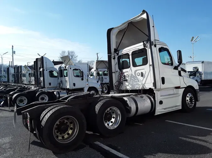 2020 FREIGHTLINER/MERCEDES NEW CASCADIA PX12664