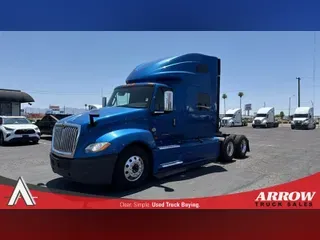 2020 INTERNATIONAL LT