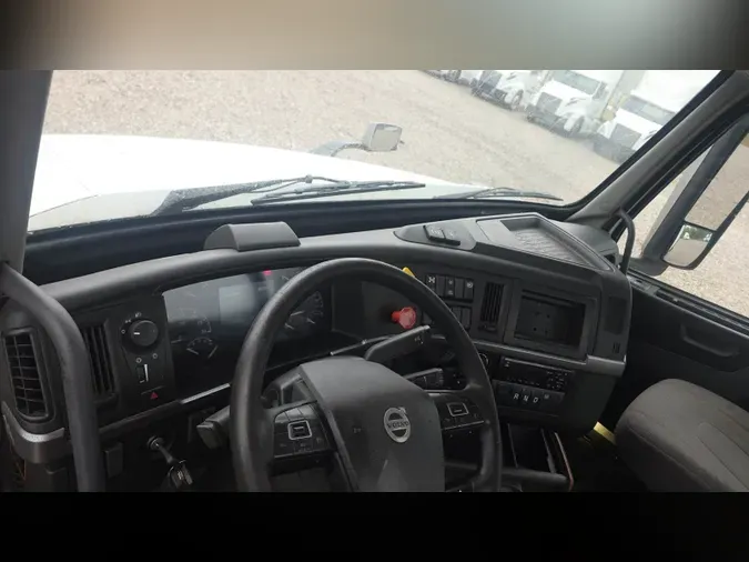 2020 Volvo VNL3005e6ab86562bd9432a89cbd31ac263cec