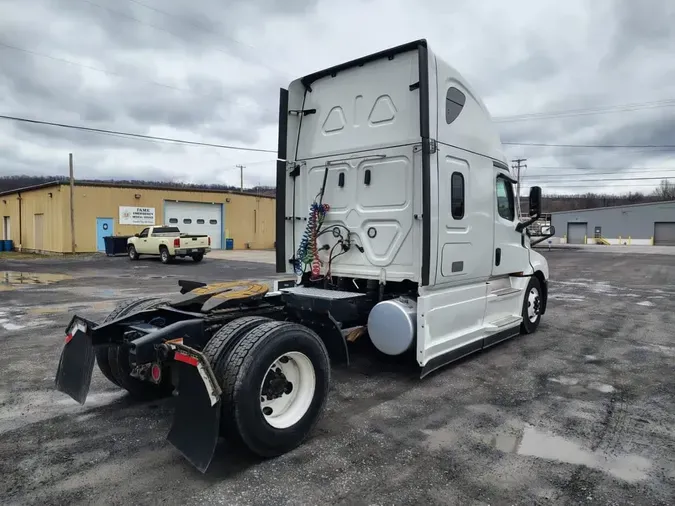 2022 FREIGHTLINER/MERCEDES NEW CASCADIA PX126645e6b897cc423815a8f1af3f6975ac31c
