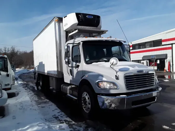 2018 FREIGHTLINER/MERCEDES M2 106