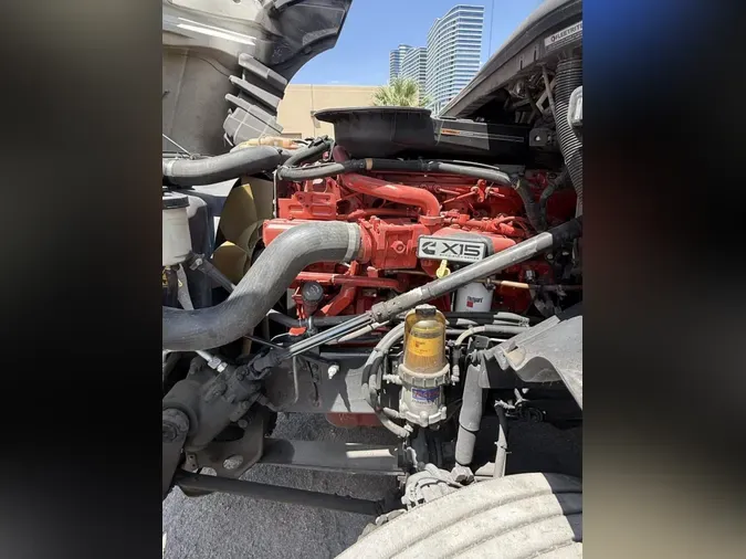 2019 NAVISTAR INTERNATIONAL LT625 DAYCAB T/A5e78f5158408706a51619fdb384ba27f