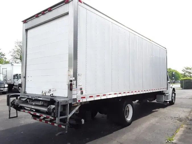 2020 FREIGHTLINER M2 106