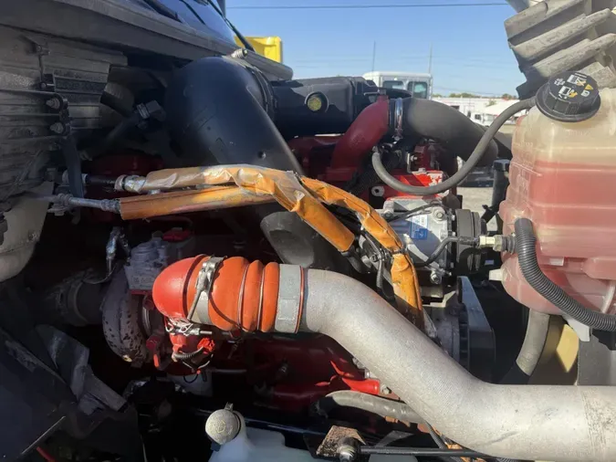 2018 International LT625