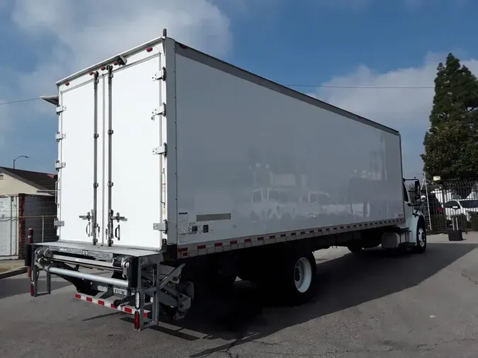 2019 FREIGHTLINER/MERCEDES M2 106