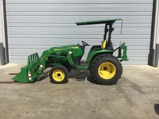 2019 John Deere 3038E