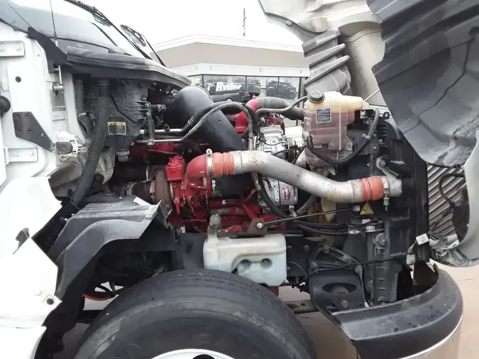 2019 NAVISTAR INTERNATIONAL LT625 DAYCAB T/A