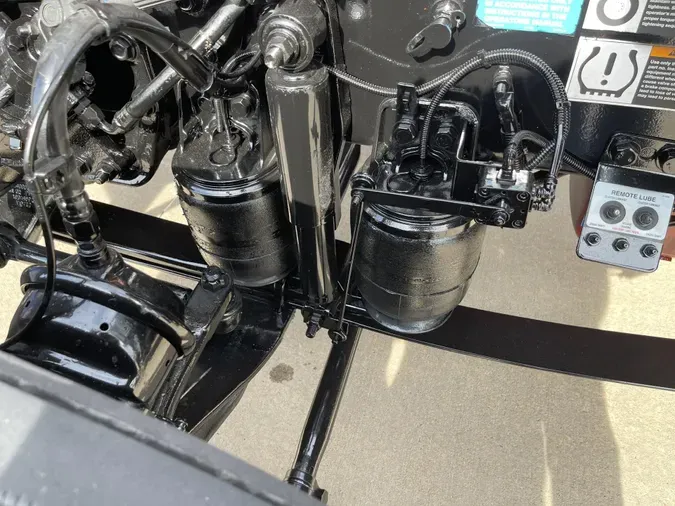 2024 Peterbilt 3895e8abfccdd62429e4766318dbe0058ab