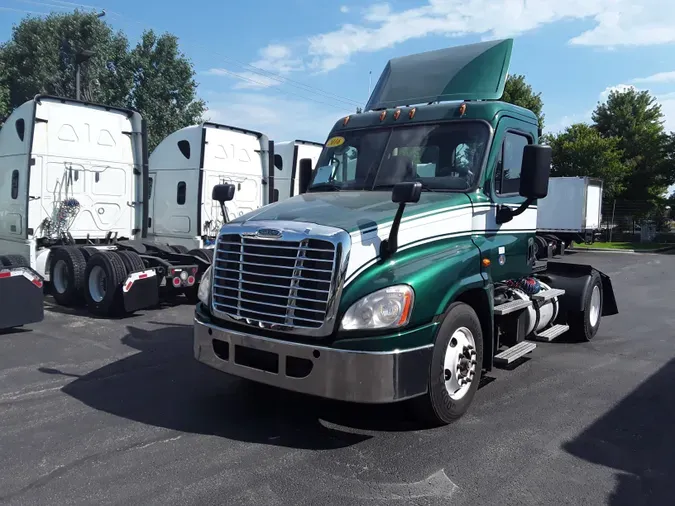 2016 FREIGHTLINER/MERCEDES CASCADIA 1255e906f49d938dbf88b657d558f7d444c