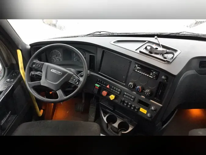 2023 Freightliner Cascadia 1265e90bd6890ada9031e201f867a7ea72e