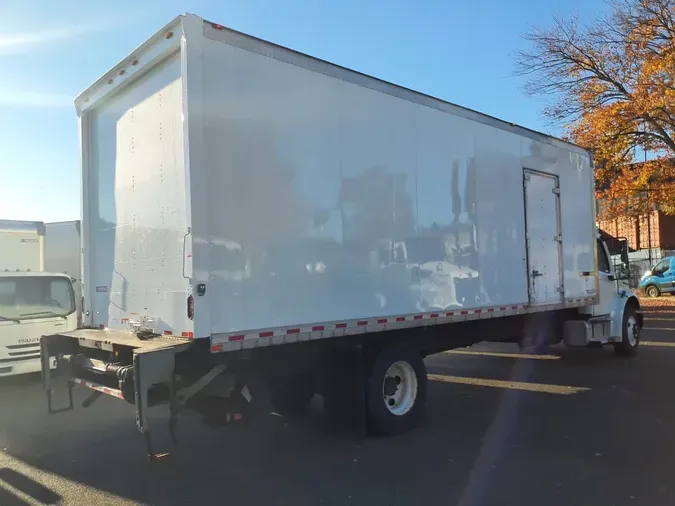 2019 FREIGHTLINER/MERCEDES M2 106