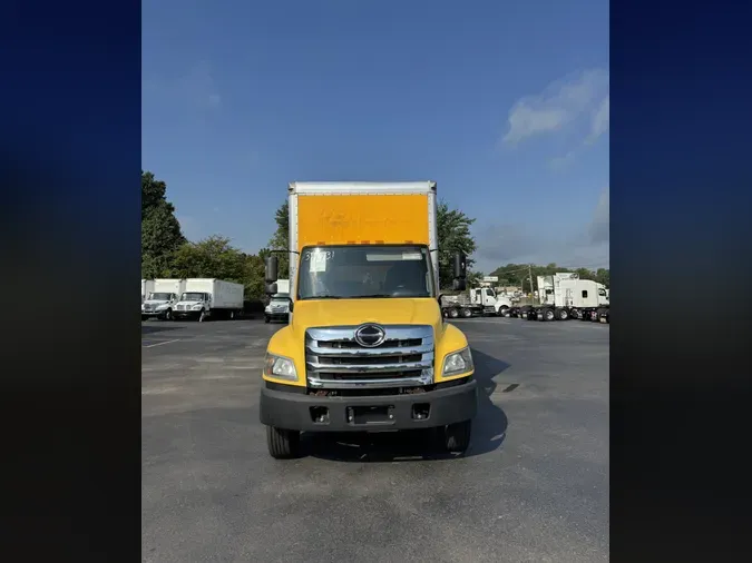 2020 Hino 338