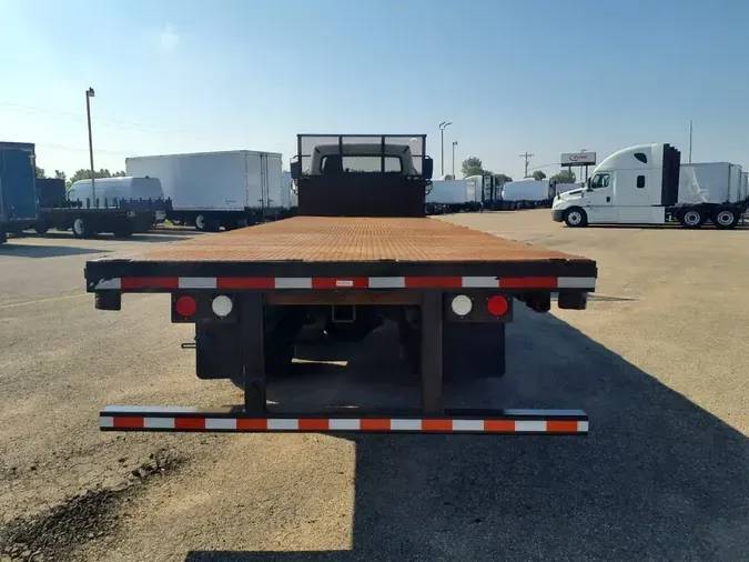 2016 FREIGHTLINER M2 106
