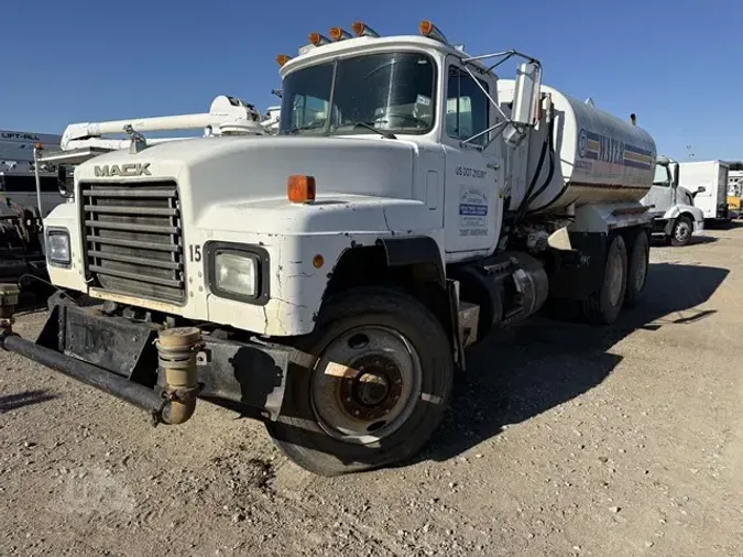 1995 MACK RD690S5e96cf851945ae4a453b170d2955e4b6