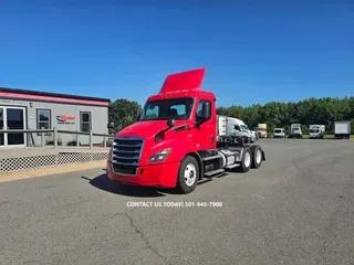 2019 FREIGHTLINER NEW CASCADIA 116
