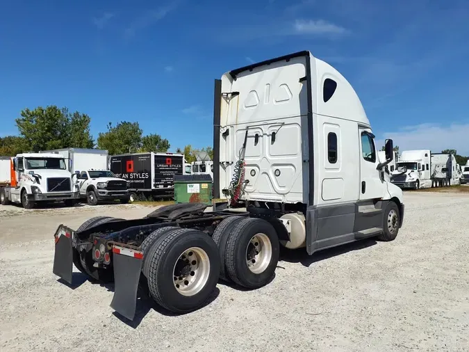 2020 FREIGHTLINER NEW CASCADIA PX12664