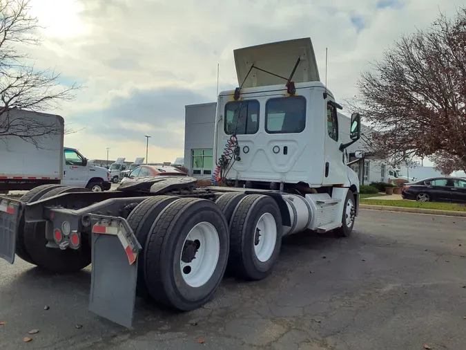 2020 FREIGHTLINER/MERCEDES NEW CASCADIA PX12664